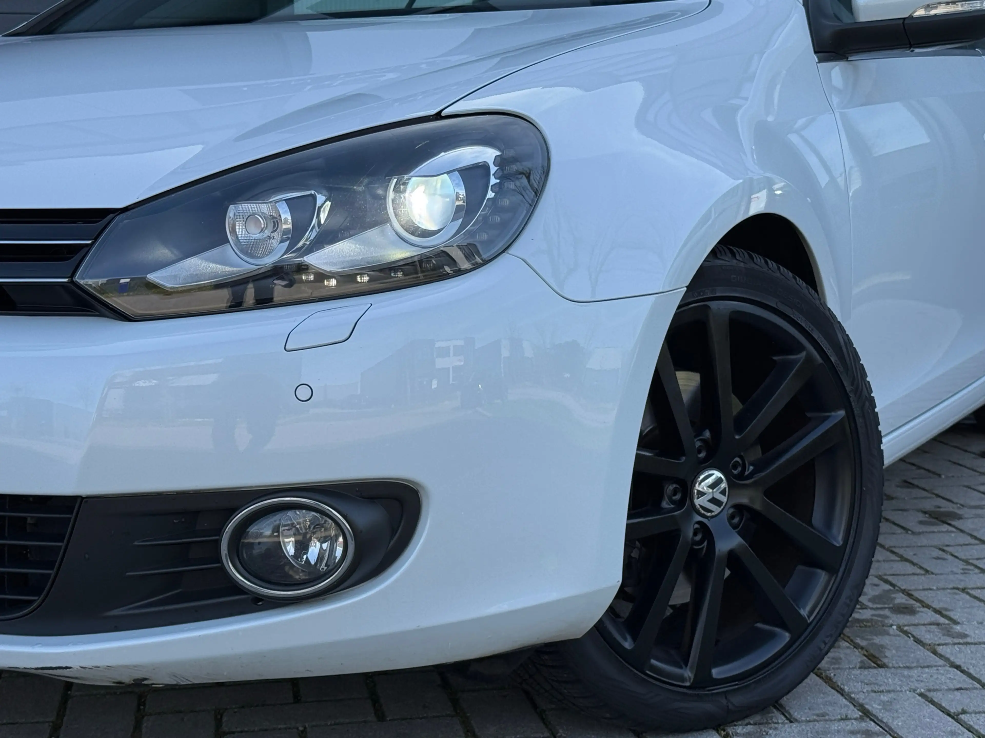 Volkswagen Golf Cabriolet 1.4 TSI / AUTOMAAT / PARELMOER WIT — photo 3