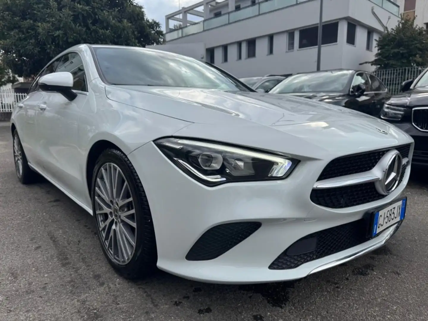 Mercedes-Benz CLA 180 Automatic Shooting Brake Sport Blanco - 2