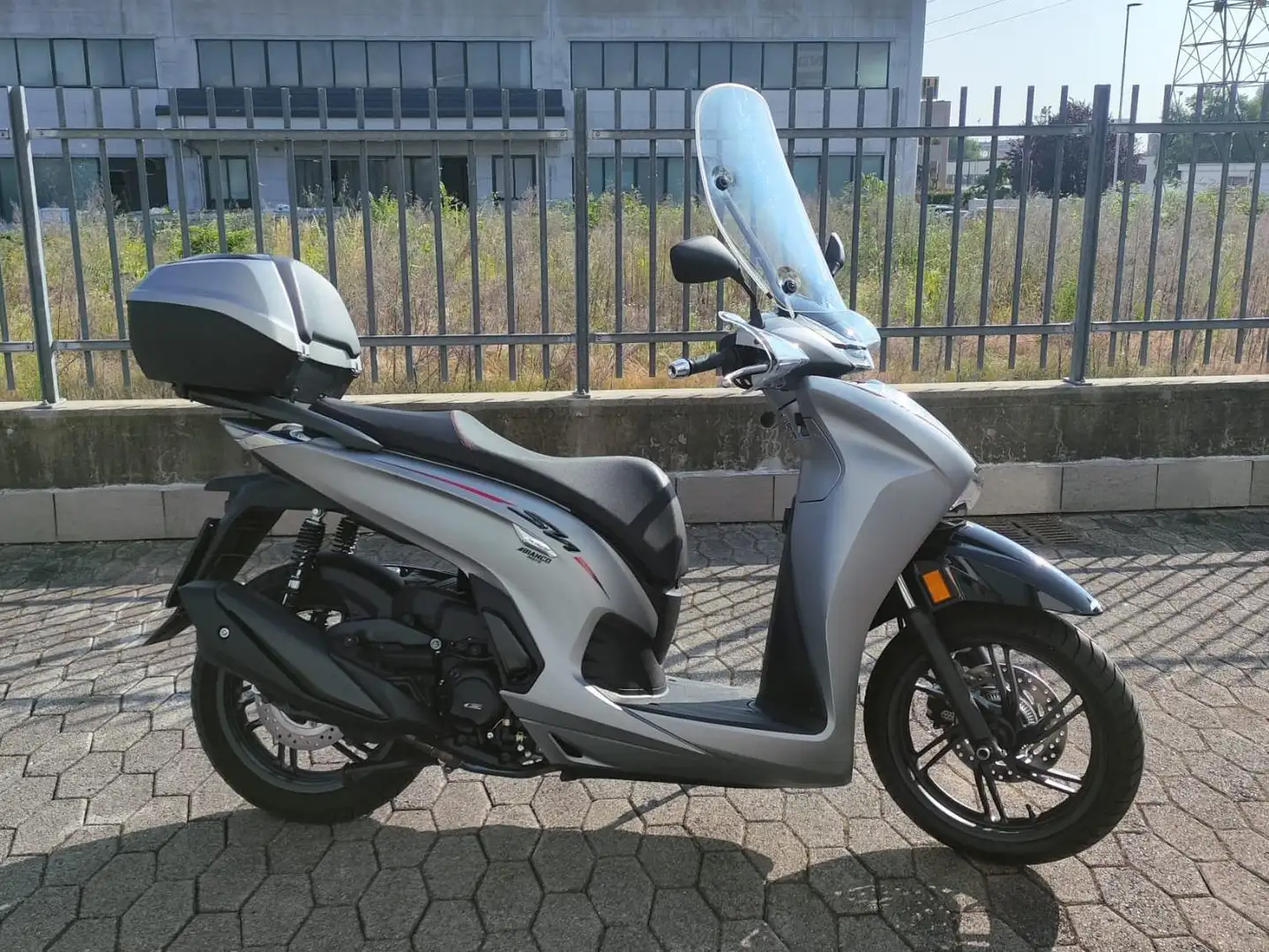 Honda SH 350i sporty Argento - 1
