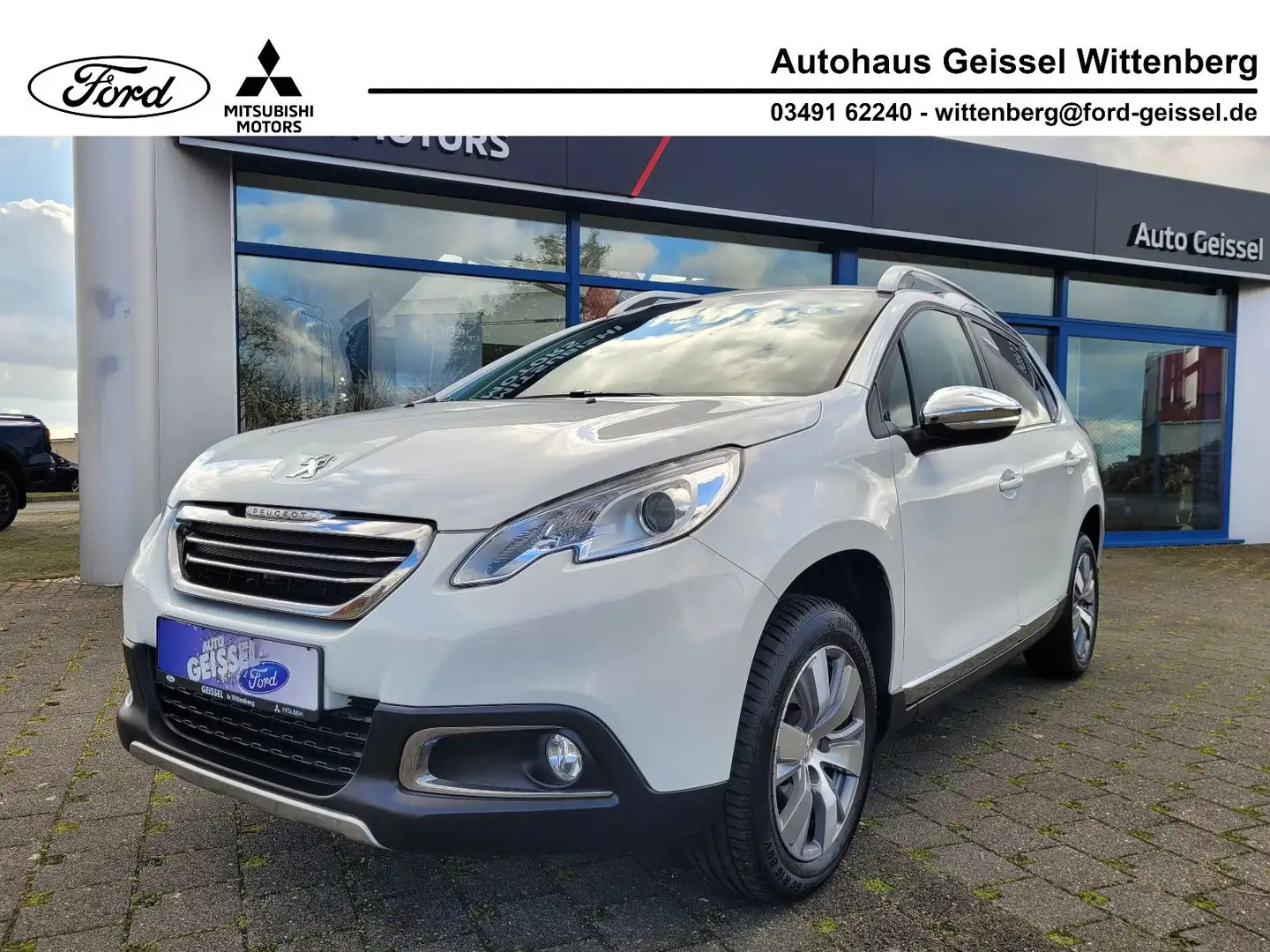 Peugeot 2008 Allure Weiß - 1