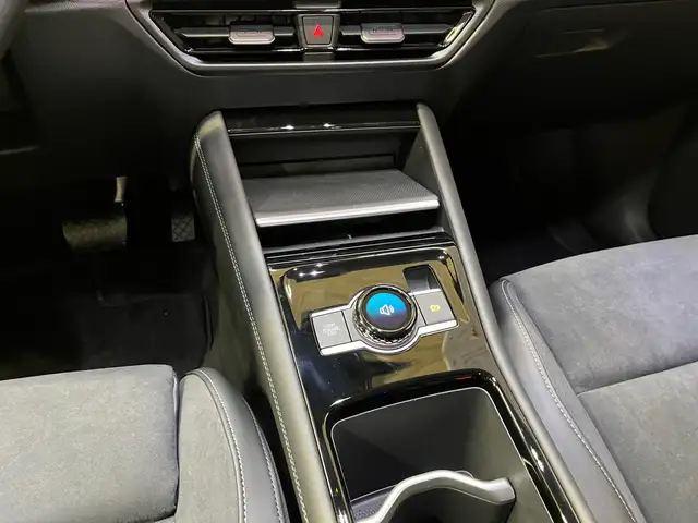 Volkswagen Tayron view 9