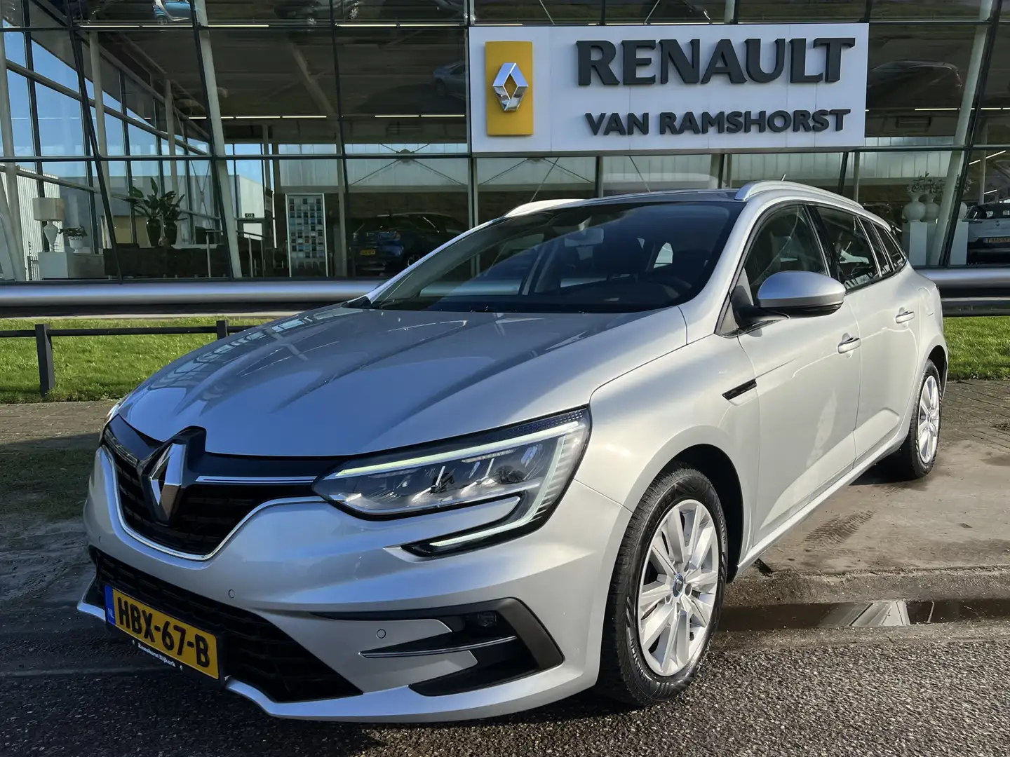 Renault Megane E-Tech Estate 1.6 Limited Plug-In Hybrid 160 Automaat / K Grijs - 1