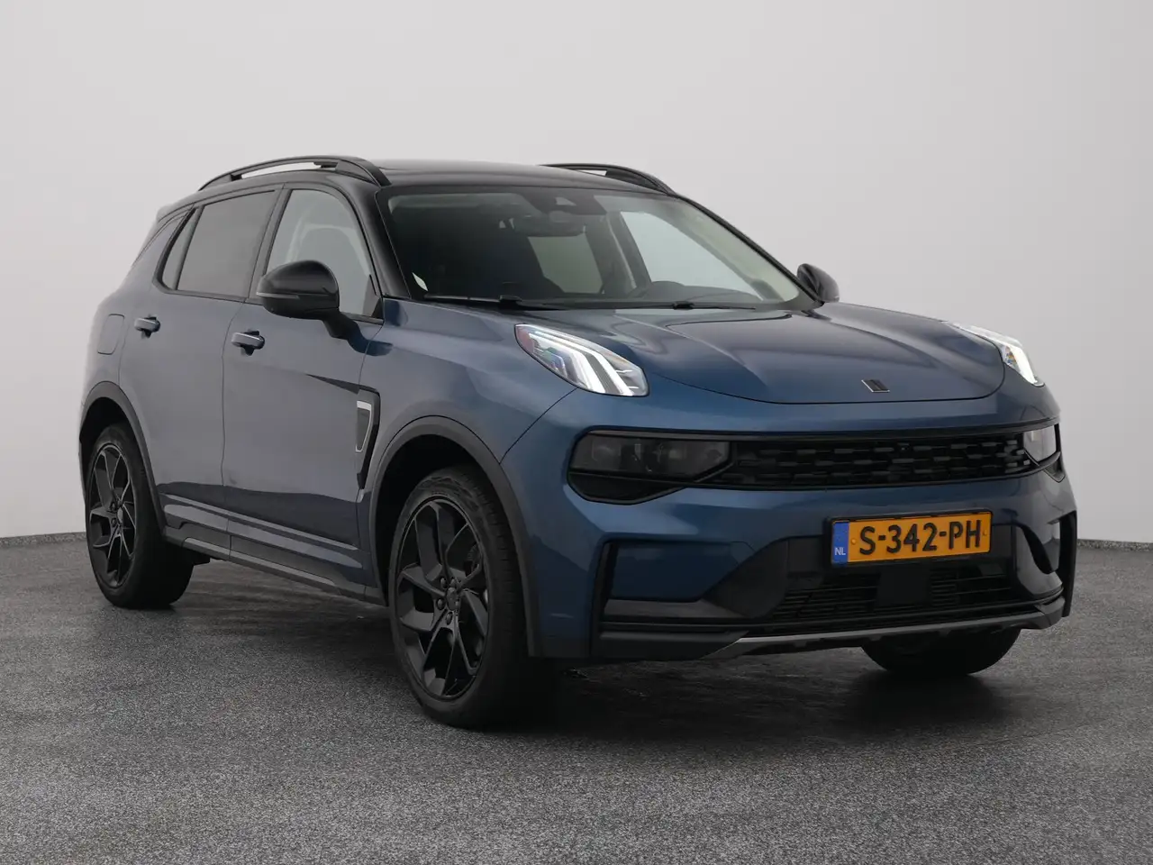 Lynk & Co 01 2023