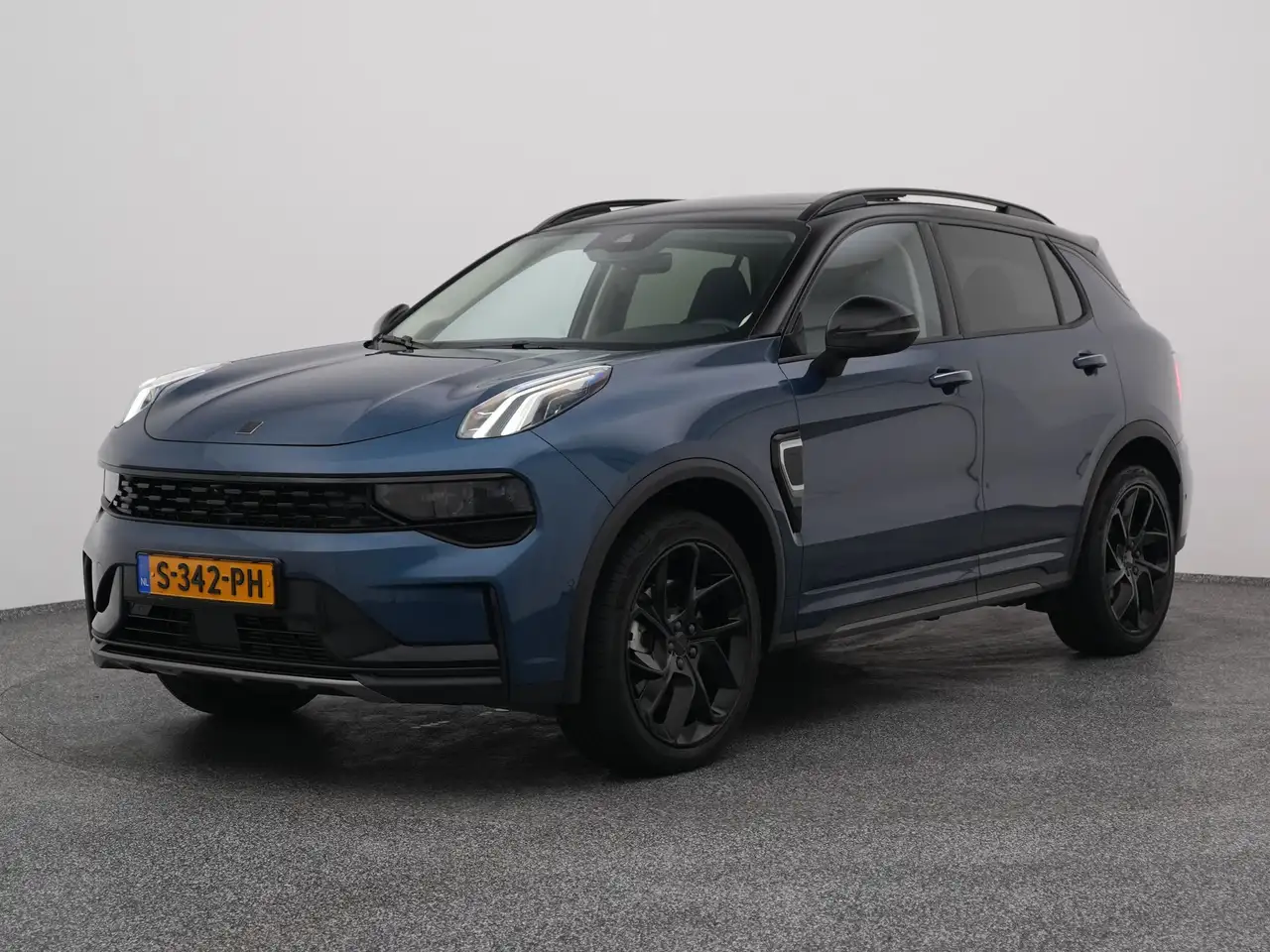 Lynk & Co 01 2023