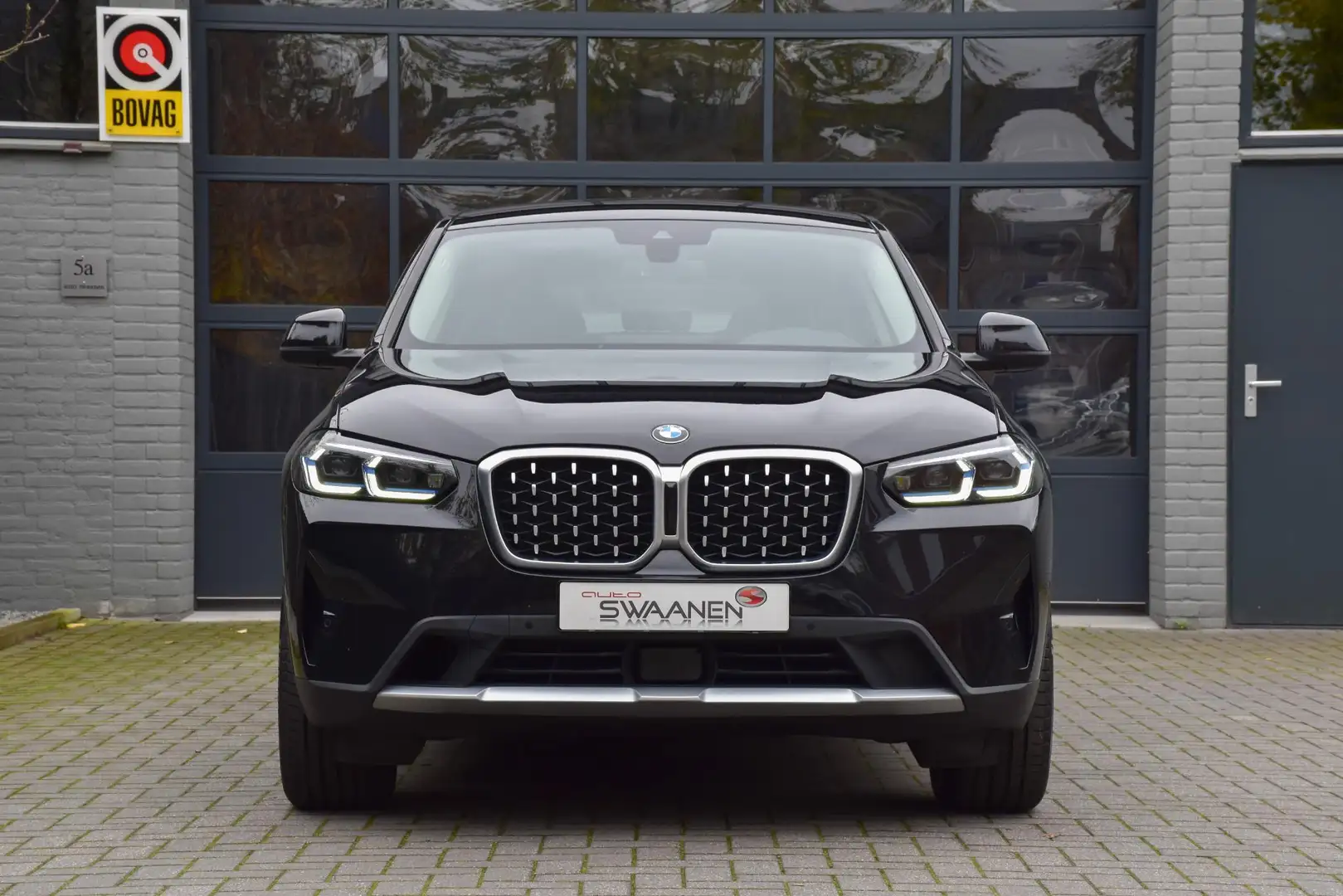 BMW X4 30i xDrive | Leer | ACC |2022 Facelift Zwart - 2