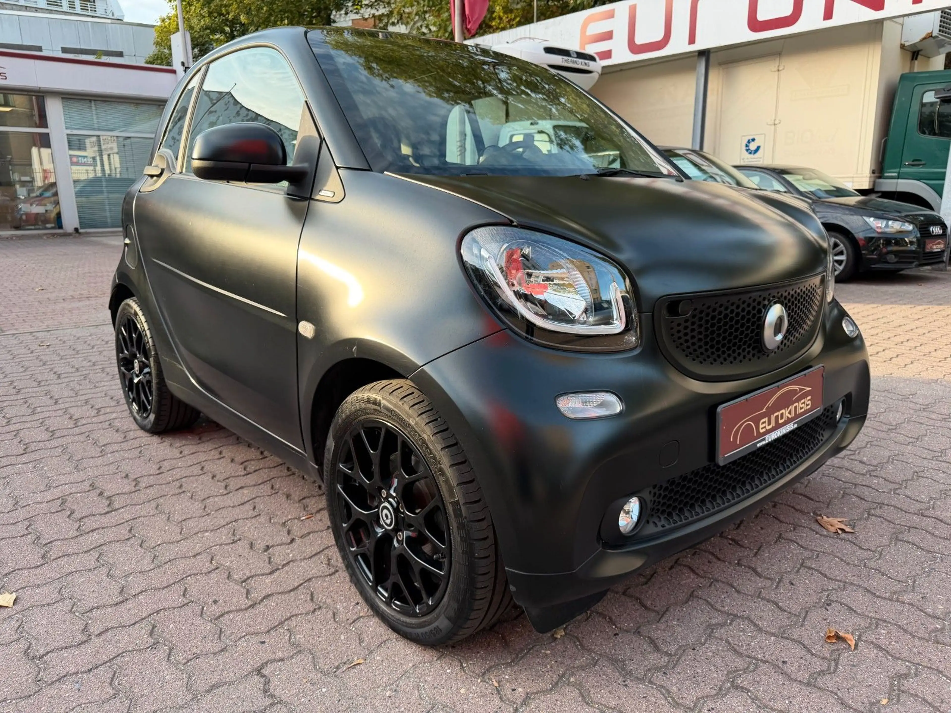 smart forTwo fortwo 66kW DCT prime SPORT*PANO*NAV*SHZ*KAM — photo 9