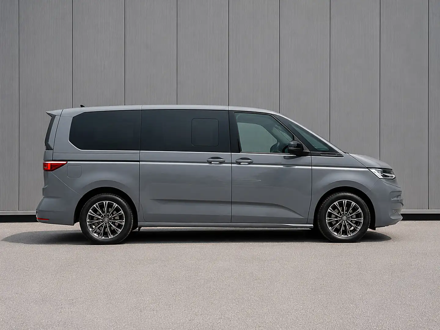 Volkswagen Sonstige Multivan 1,4 TSI Style eHybrid PHEV Aut. Grau - 2