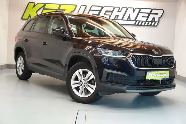 Skoda Kodiaq view 3