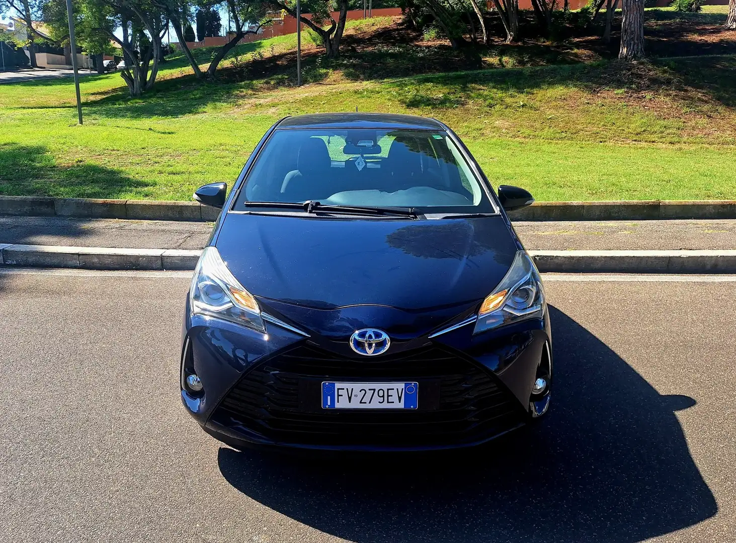 Toyota Yaris Yaris 1.5h PREZZO REALE SENZA VINCOLI FINANZIARI Blu/Azzurro - 2