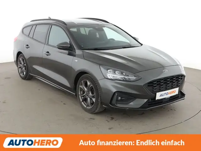 Ford Focus view 8