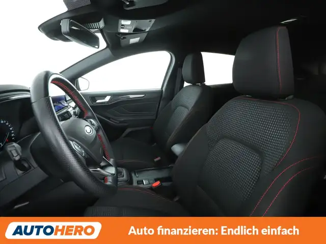 Ford Focus view 10