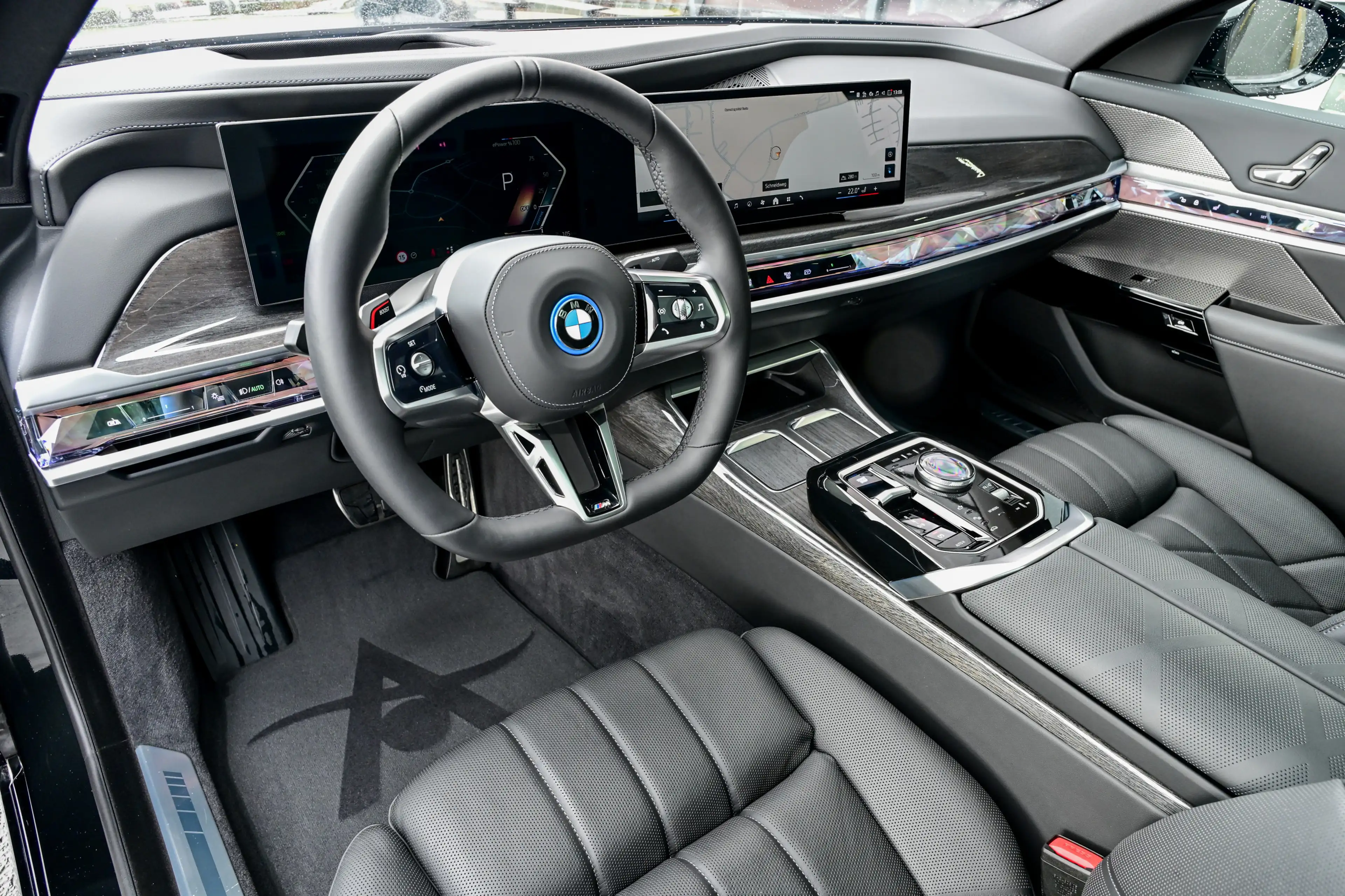 BMW i7 eDrive50 M Sport Connoisseur-Paket* Kristall* — photo 9