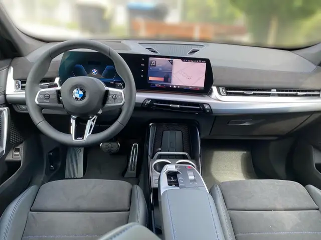 BMW X1 view 10