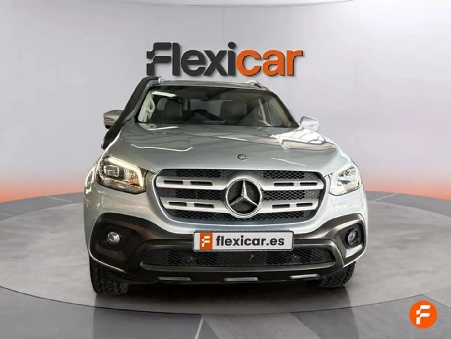 Mercedes-Benz Clase X 250 Gris - 2