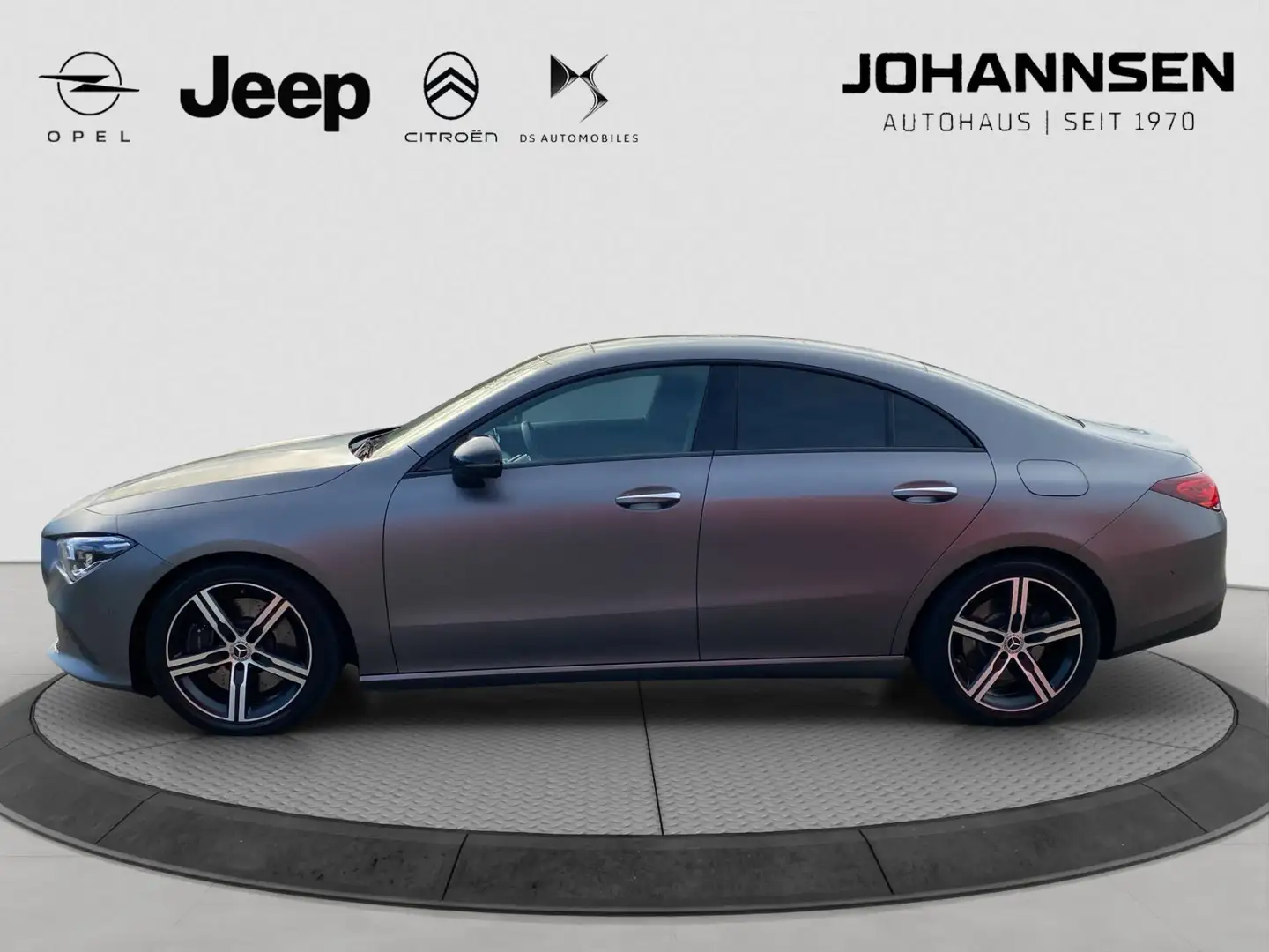 Mercedes-Benz CLA 250 Progressive Nav Pano HeadUp Grau - 2