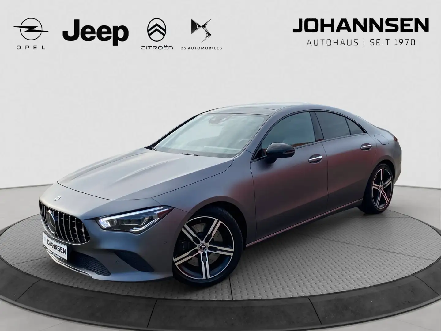 Mercedes-Benz CLA 250 Progressive Grau - 1