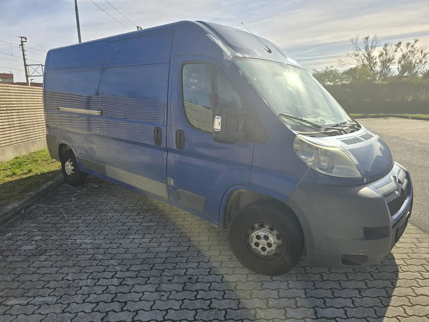 Citroen Jumper Jumper 35 L3H2 3,5t 2,2 HDi Blau - 1