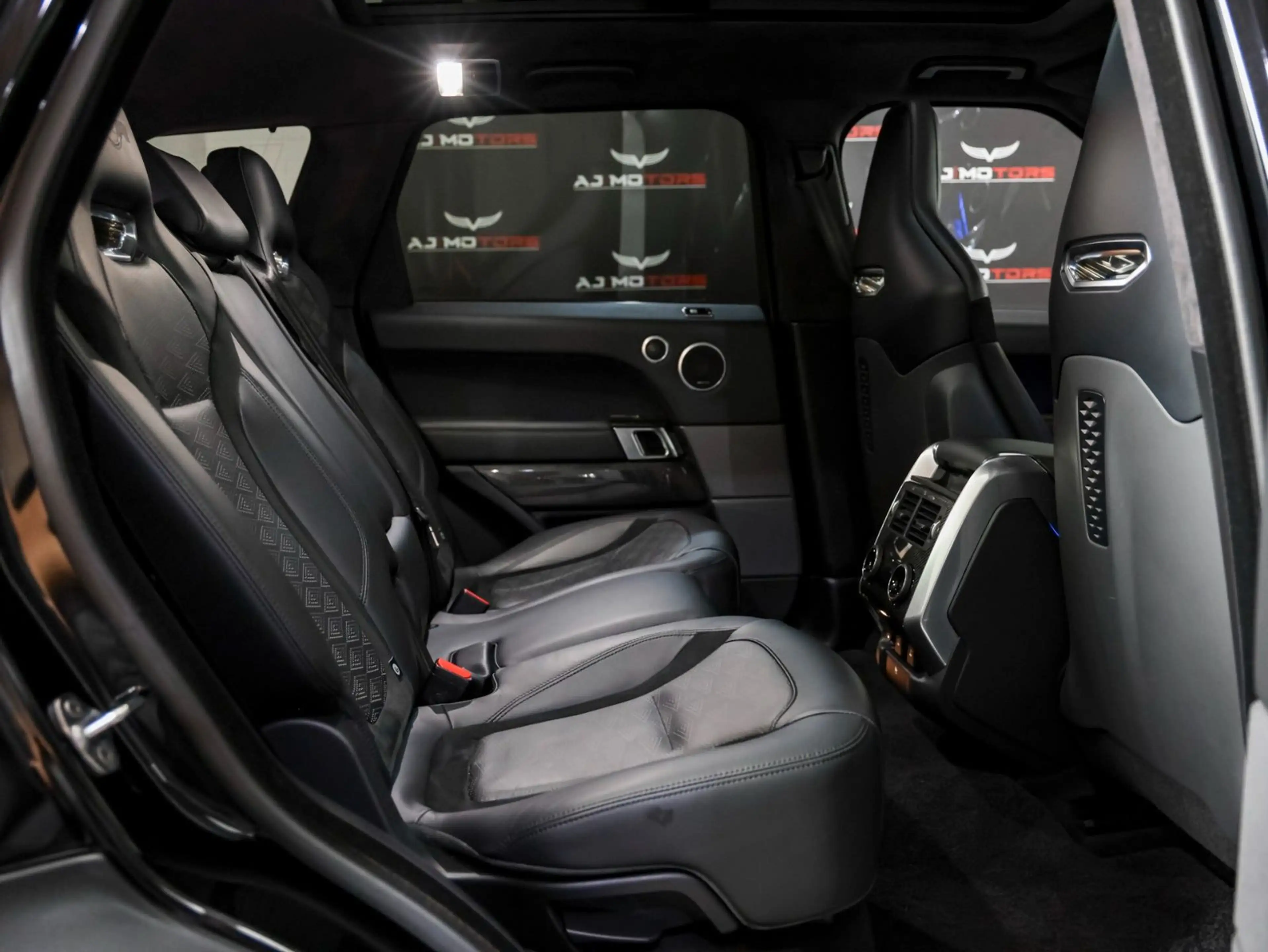 Land Rover Range Rover Sport SVR *CARBON-PANO-MERIDIAN-AHK* — photo 9