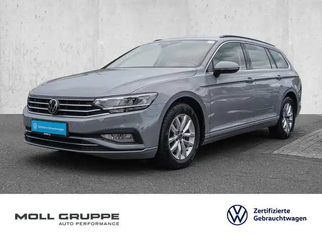Volkswagen Passat Variant 2.0 TDI DSG Business NAVI LED ACC