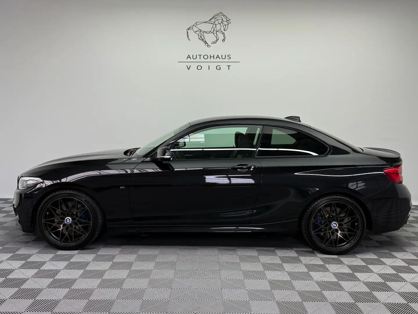 BMW 240 xDrive|M-Perfomance|Kamera|Leder|Navi|LED Zwart - 1