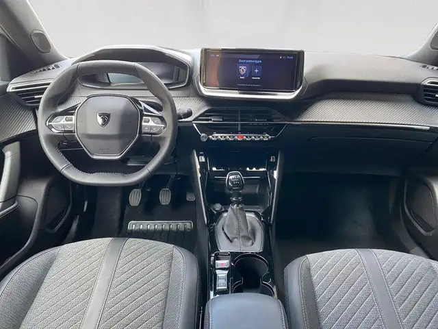 Peugeot 2008 view 6