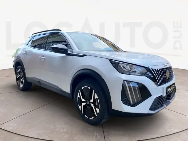 Peugeot 2008 view 3