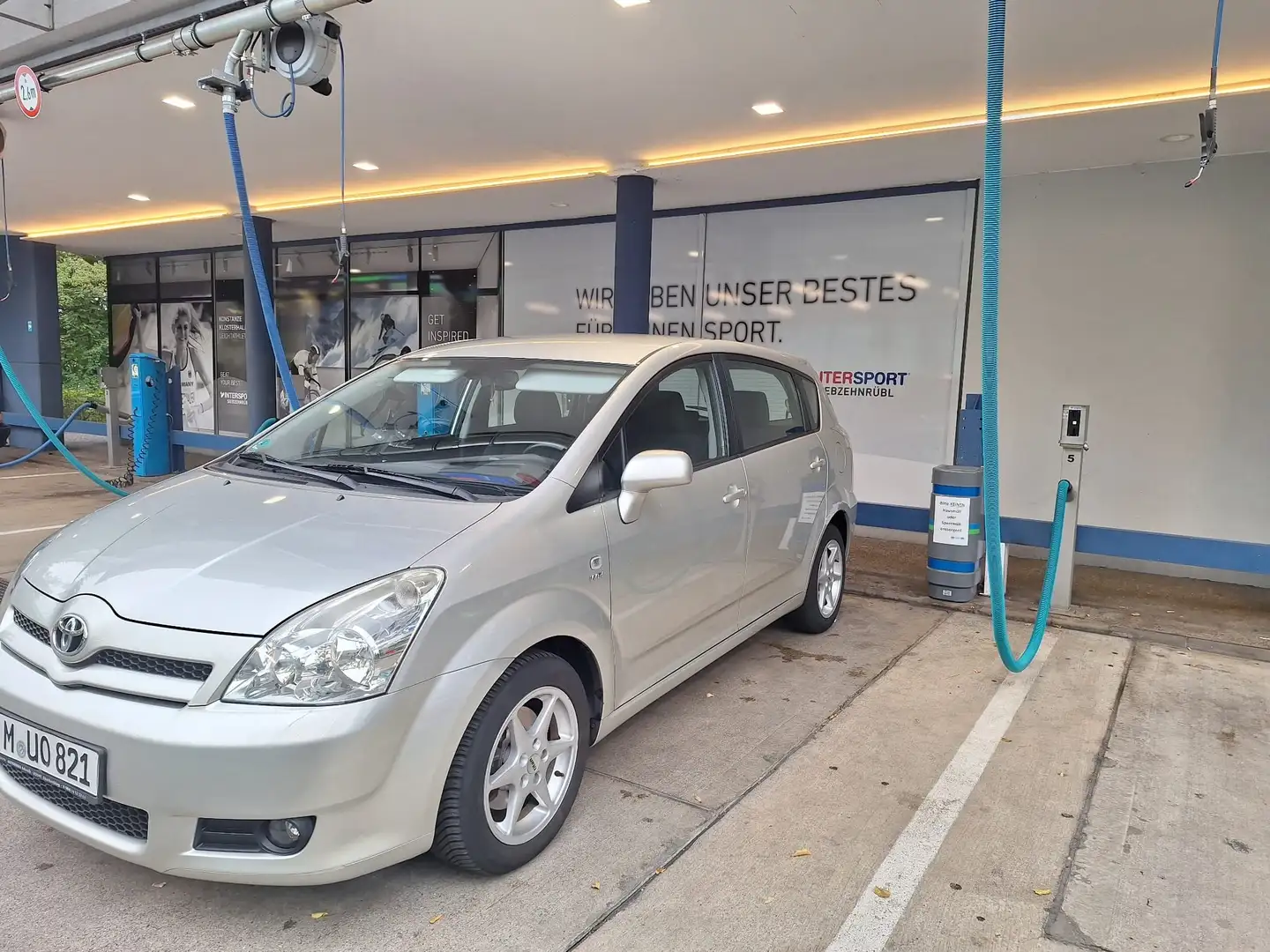 Toyota Corolla Verso Corolla Verso 1.8 Edition Silber - 2
