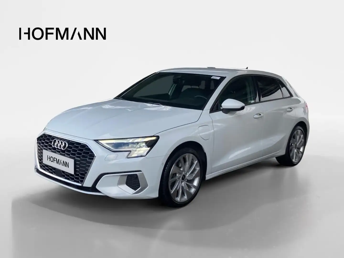 Audi A3 advanced Weiß - 1