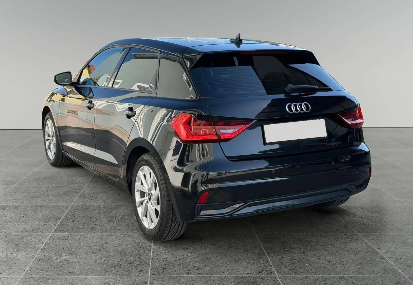 Audi A1 25 TFSI Design Schwarz - 2