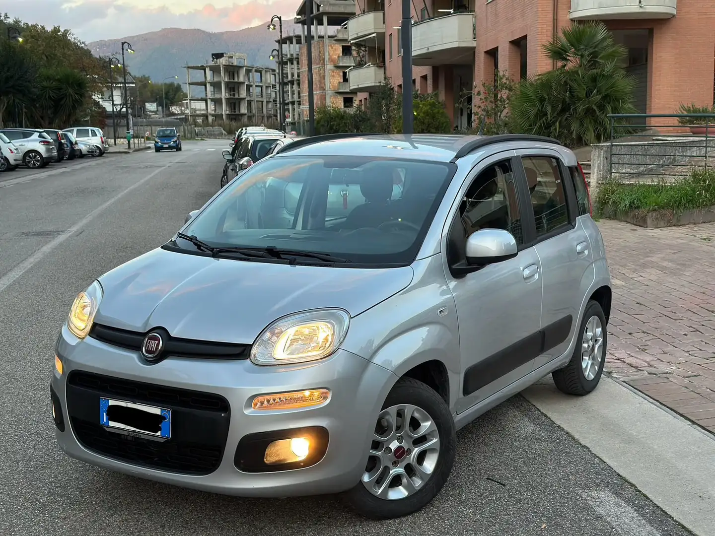 Fiat Panda Panda 1.2 Lounge easypower Gpl 69cv my19 Argento - 2
