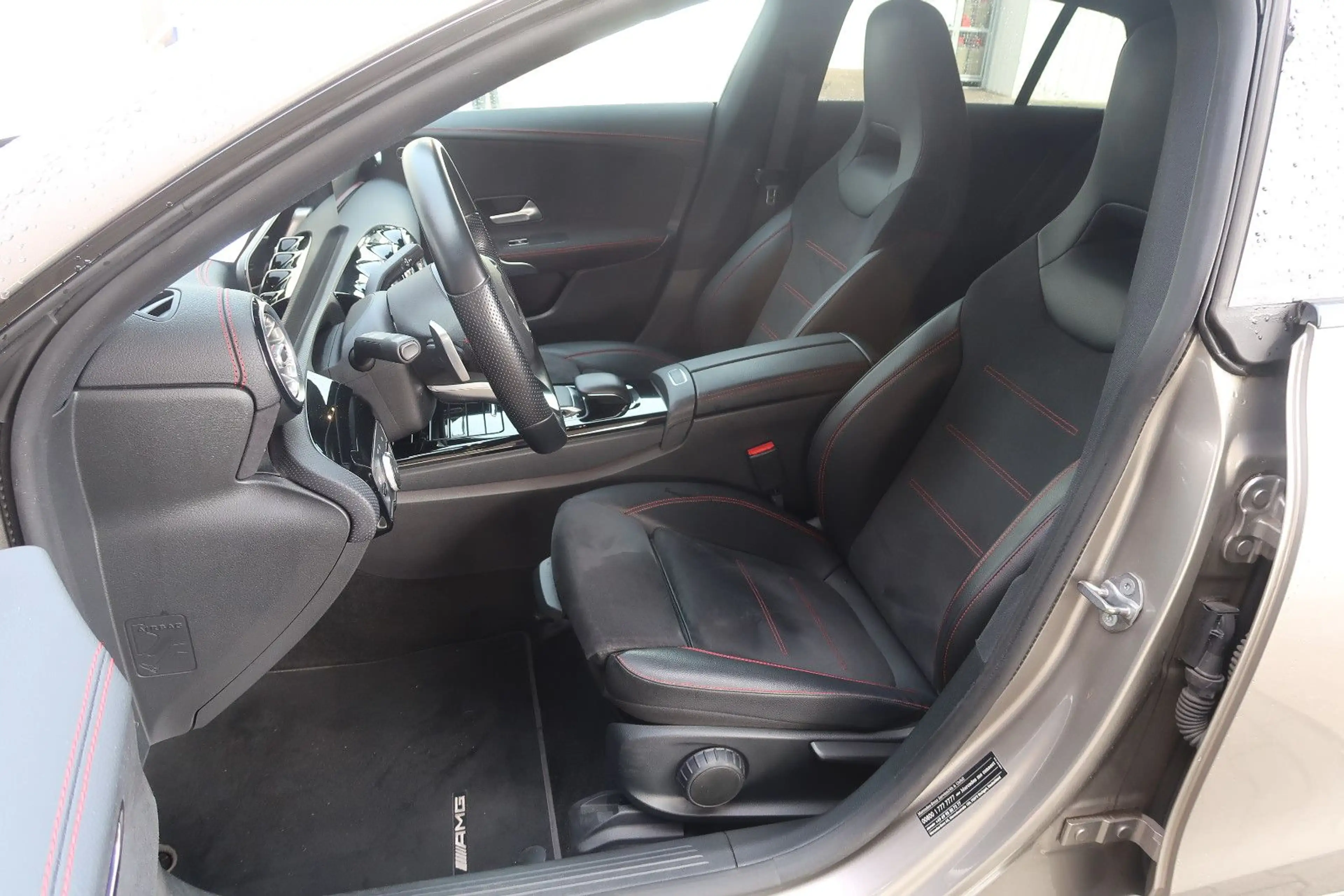 Mercedes-Benz CLA 220 *AMG-LINE *ALCANTARA — photo 10