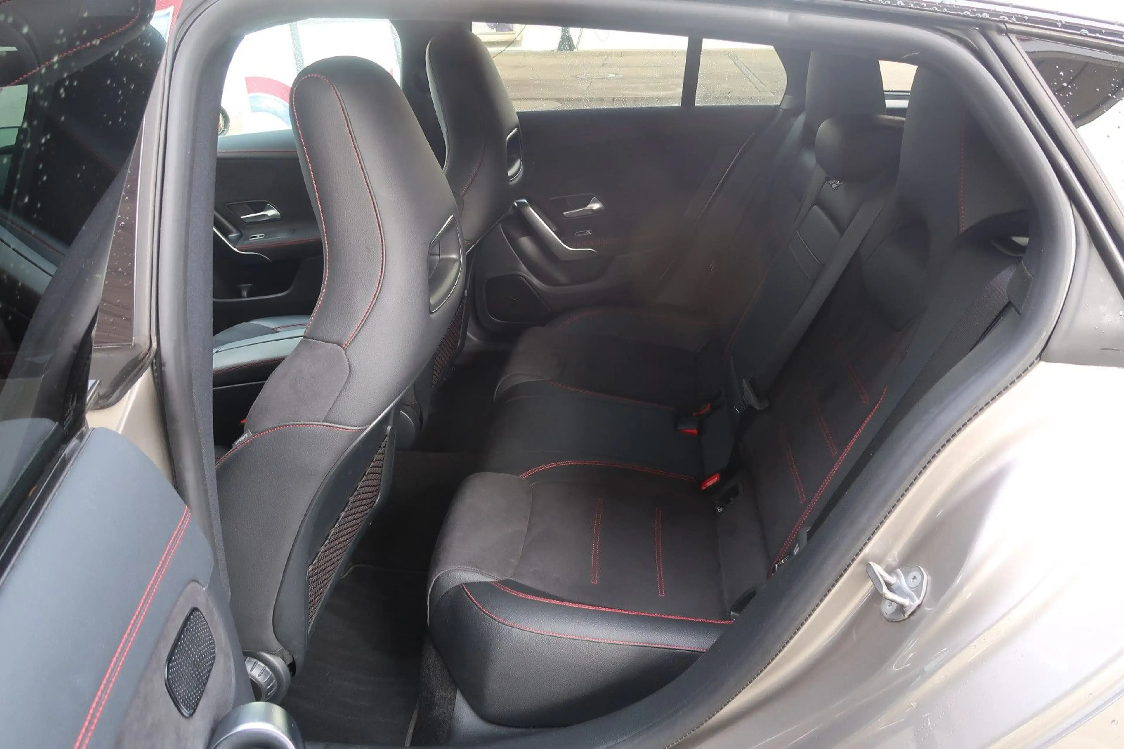 Mercedes-Benz CLA 220 *AMG-LINE *ALCANTARA — photo 12
