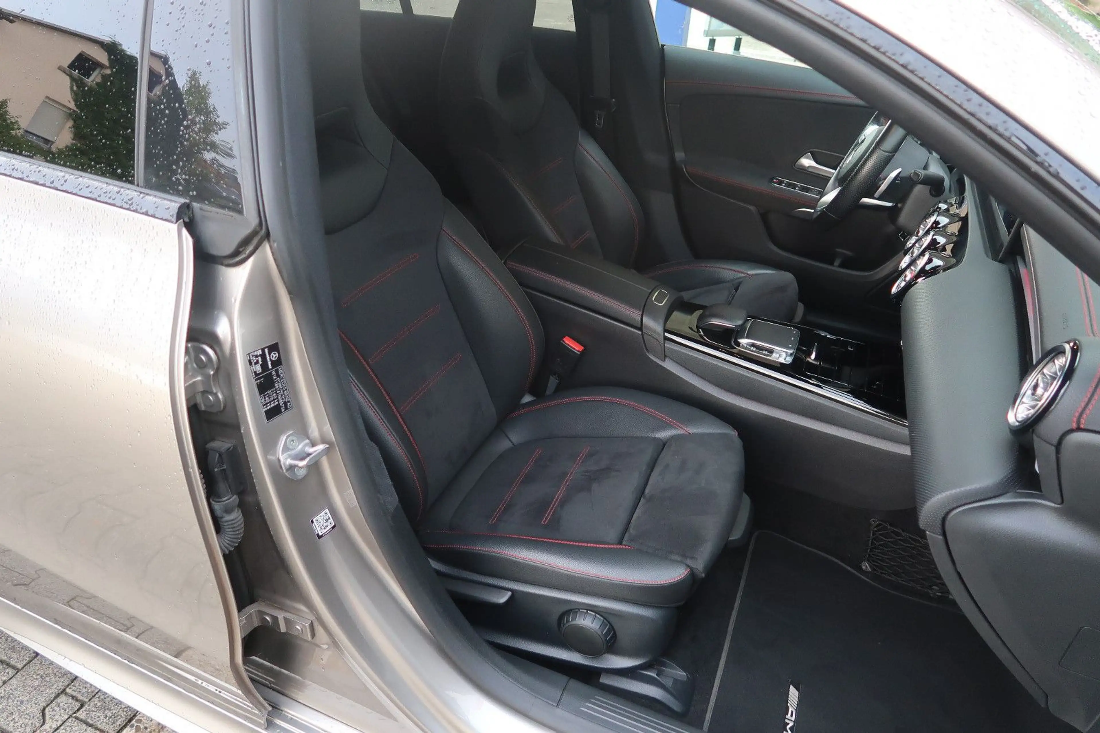 Mercedes-Benz CLA 220 *AMG-LINE *ALCANTARA — photo 11