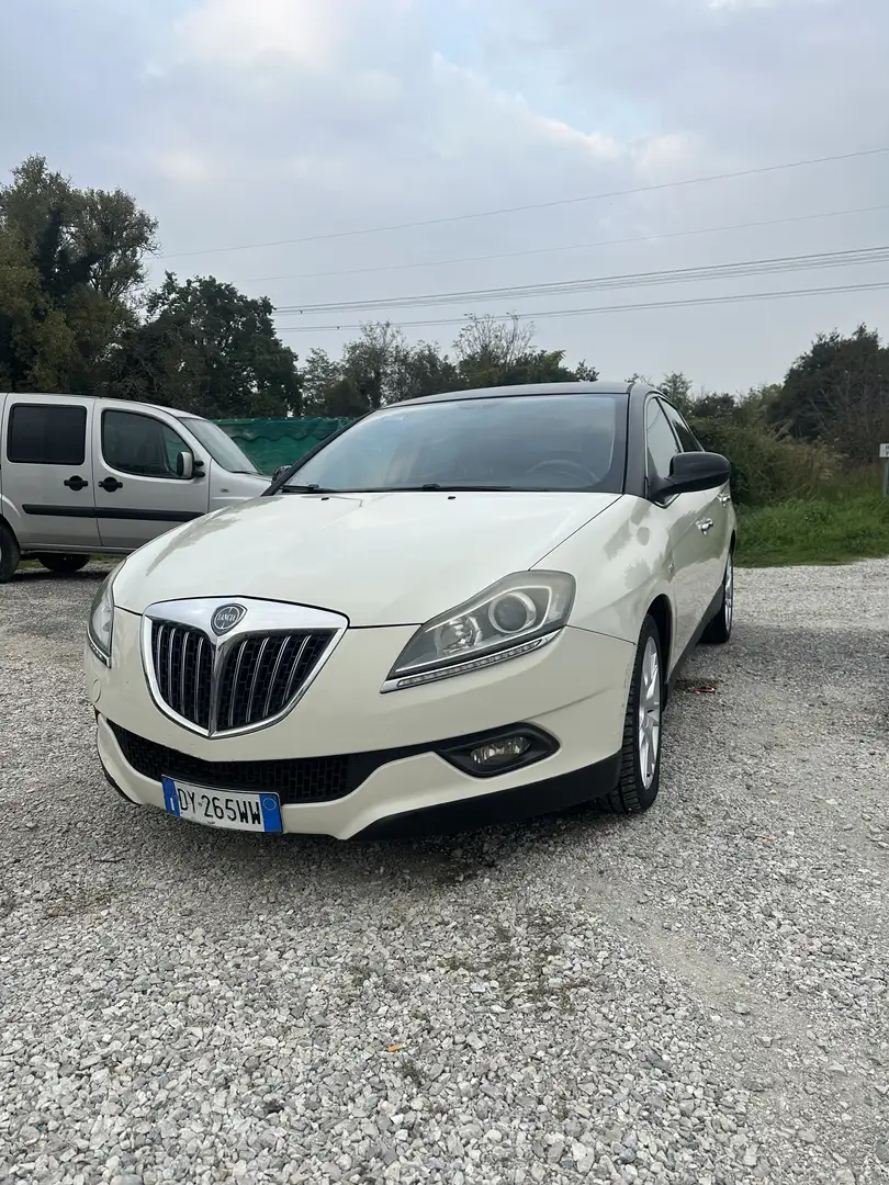 Lancia Delta 1.6 mjt Platino 120cv dpf - 2