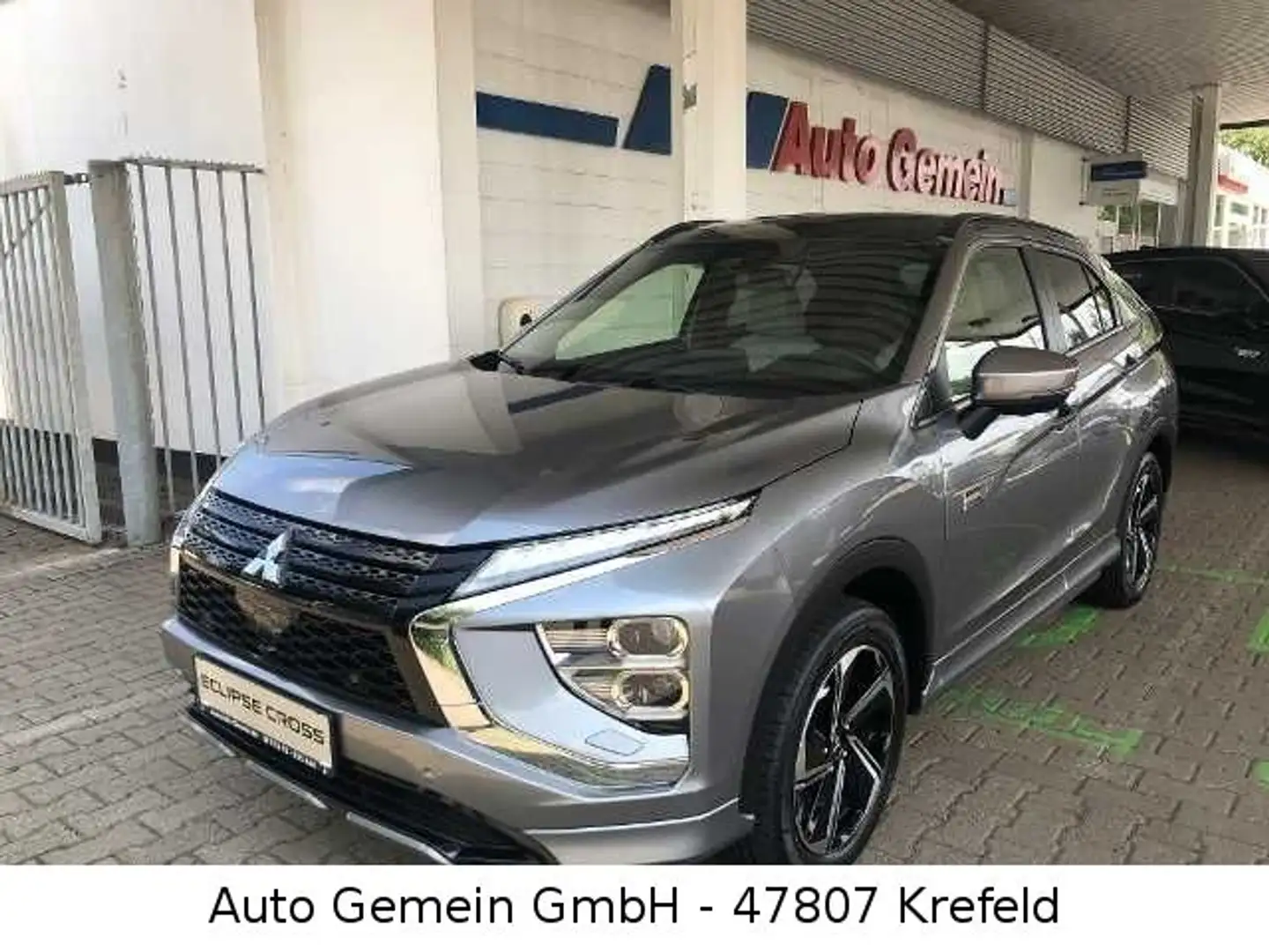 Mitsubishi Eclipse Cross PHEV TOP Leder Grau, Panoramadach Grau - 1