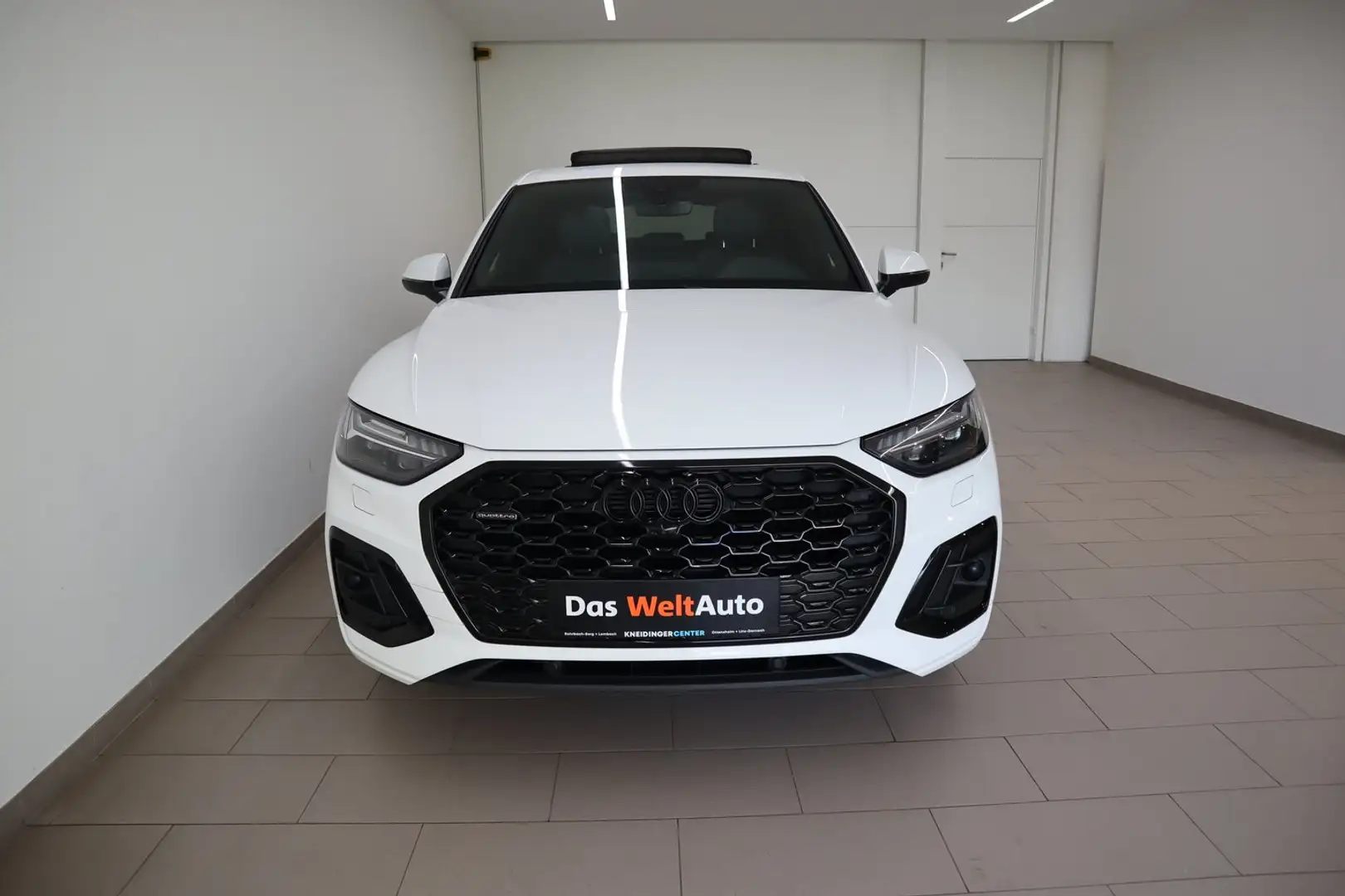 Audi Q5 40 TDI quattro S line Weiß - 2