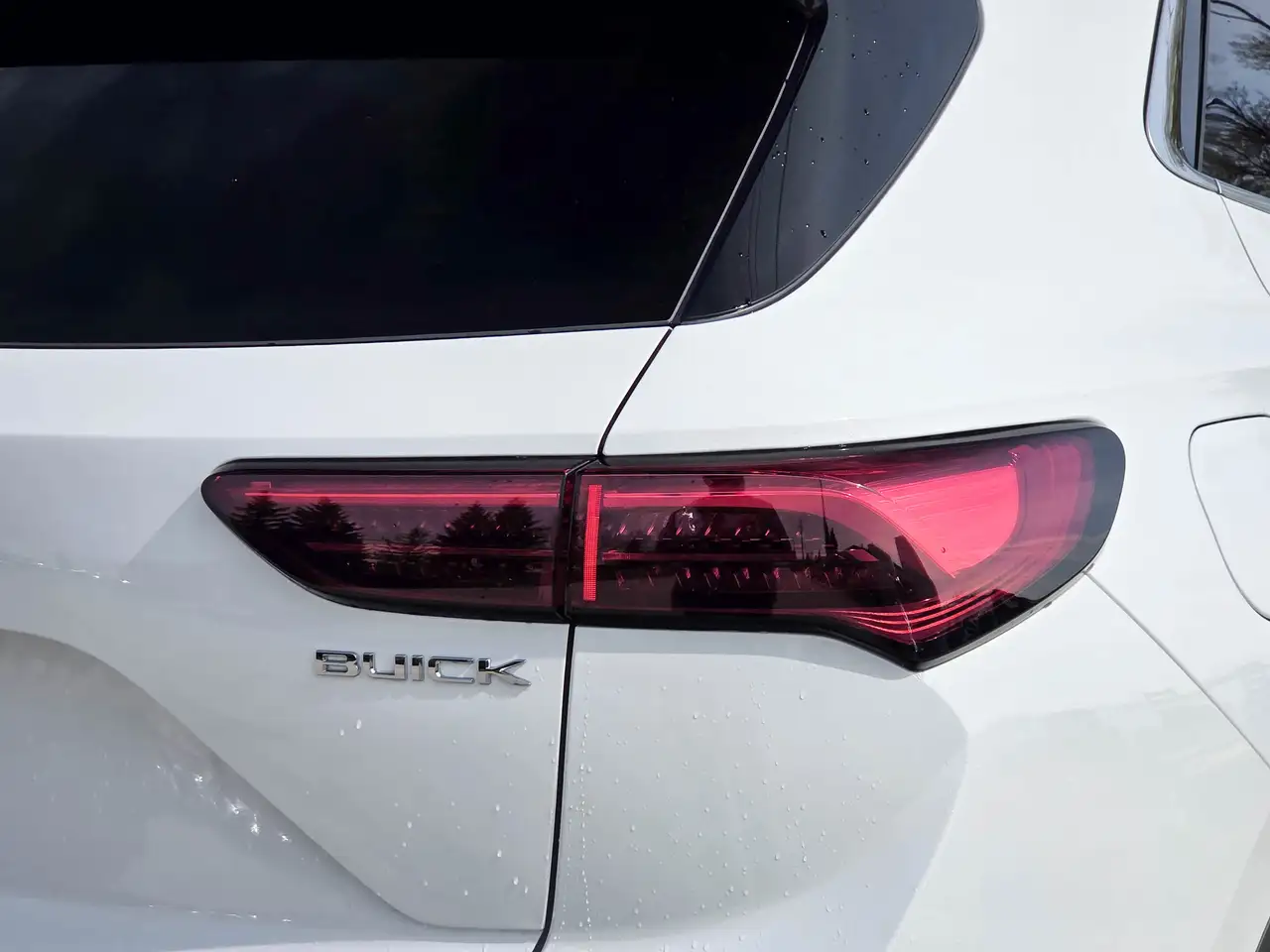 Buick Envision снимка Buick Envision