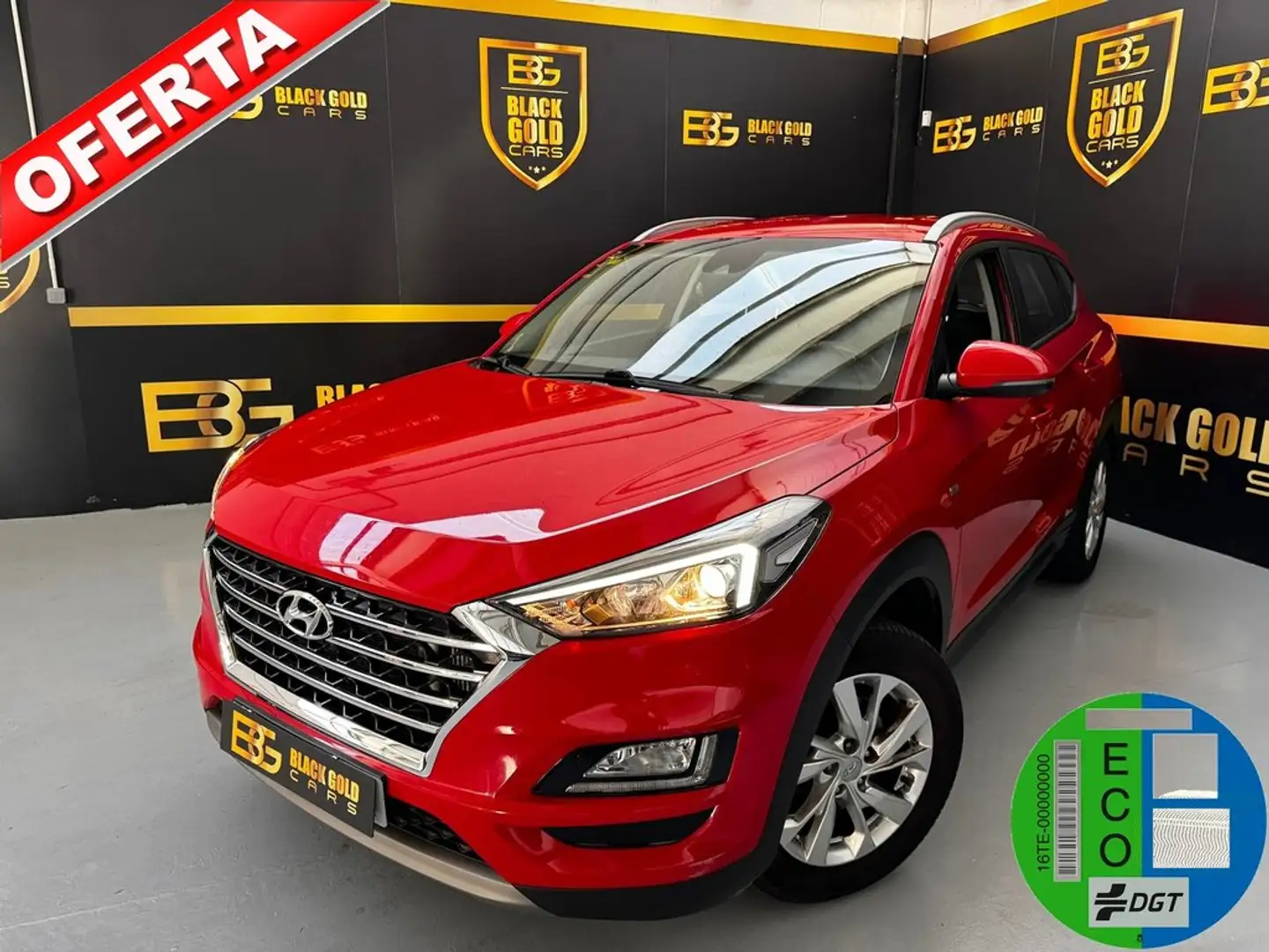 Hyundai TUCSON 1.6CRDI 48V Klass 4x2 Rojo - 1