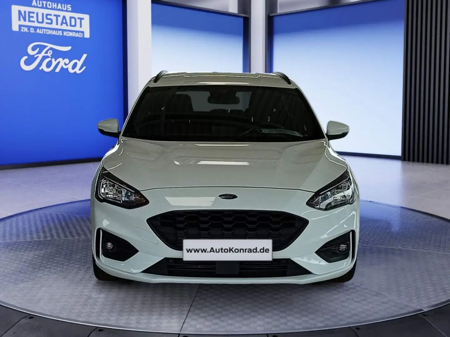 Ford Focus Turnier 1.0 EcoBoost Hybrid ST-LINE *WinterPk* Weiß - 2