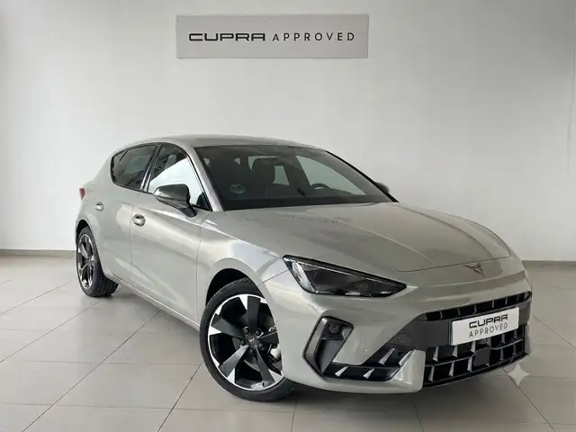 Cupra Leon main image