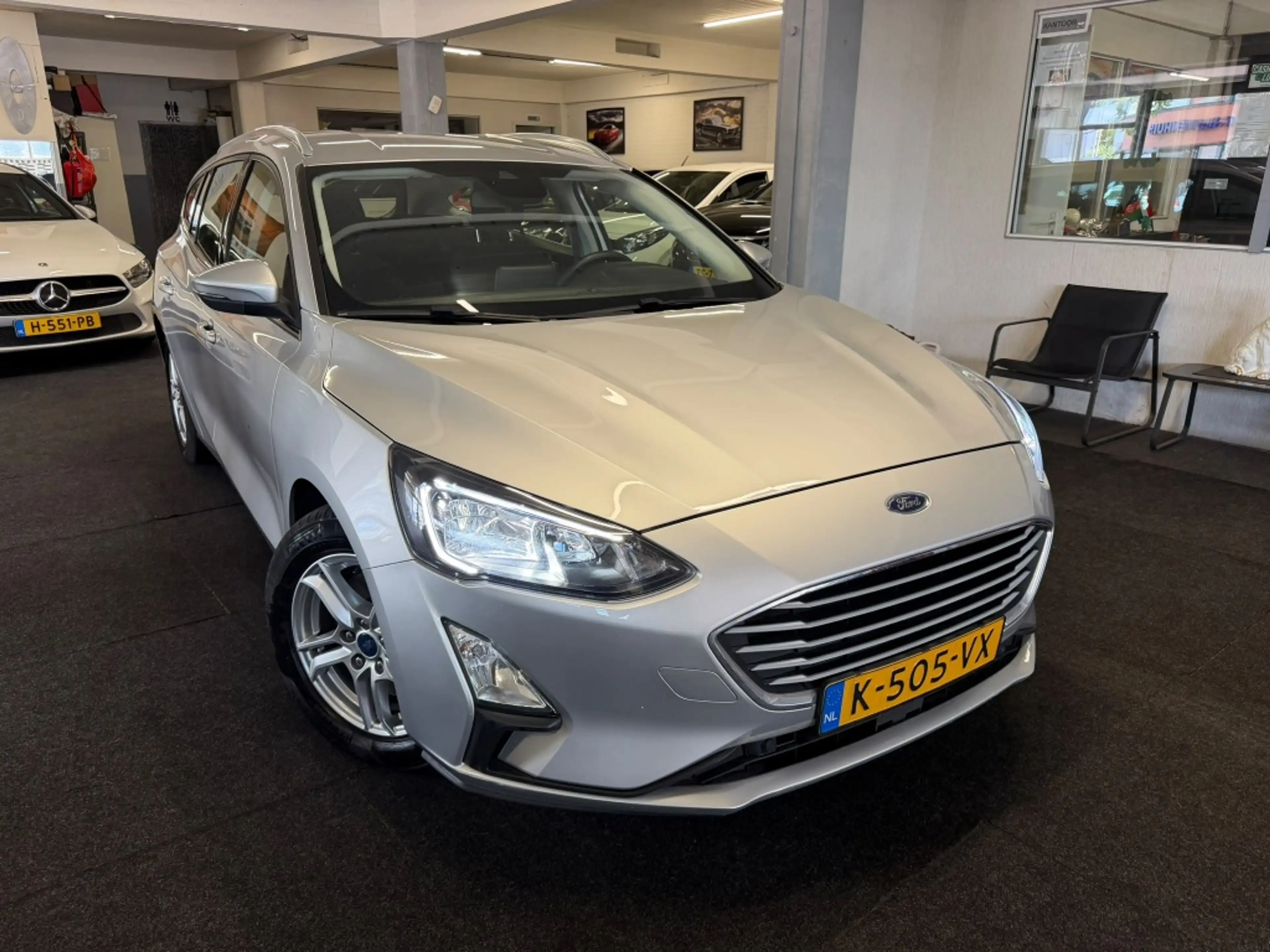 Ford Focus Wagon 1.0 EcoB. NAP*NL*Camera*NAVI*LED*2021 — photo 3
