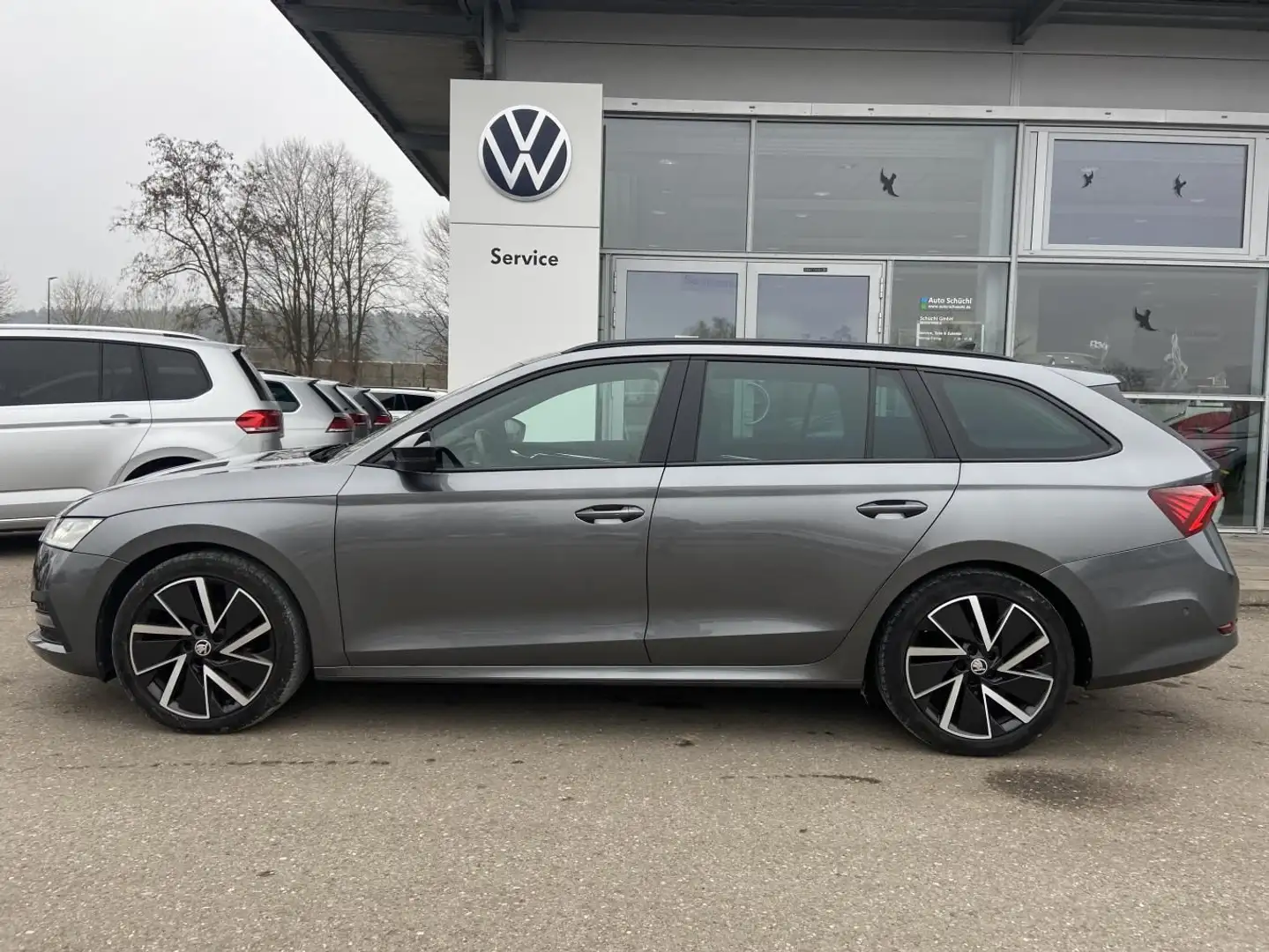 Skoda Octavia Combi 2.0 TDI DSG Style SPORTPAKET PANOR Grau - 2