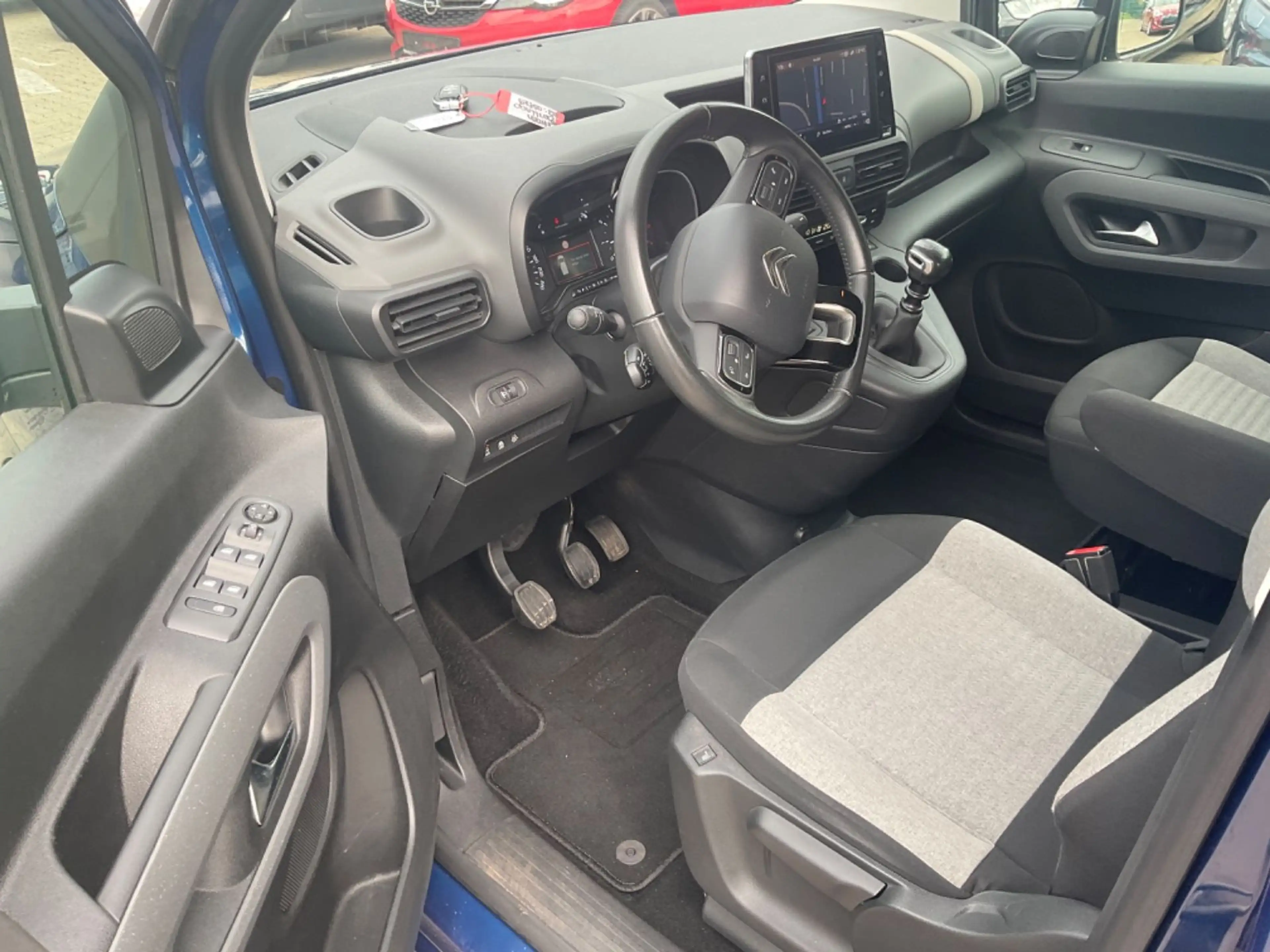 Citroen Berlingo Feel M *TÜV NEU* *2 HAND* — photo 10