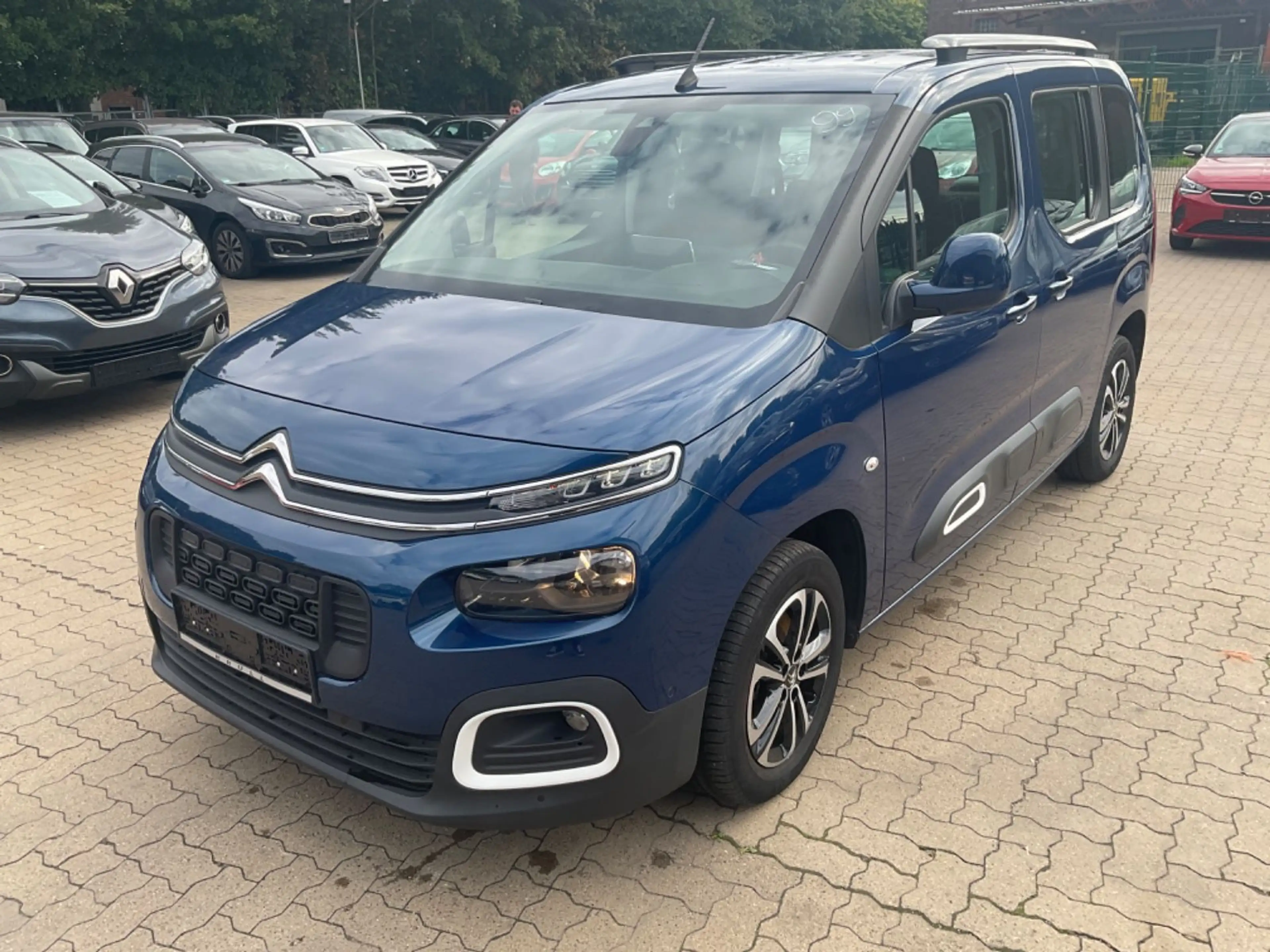 Citroen Berlingo Feel M *TÜV NEU* *2 HAND* — photo 2