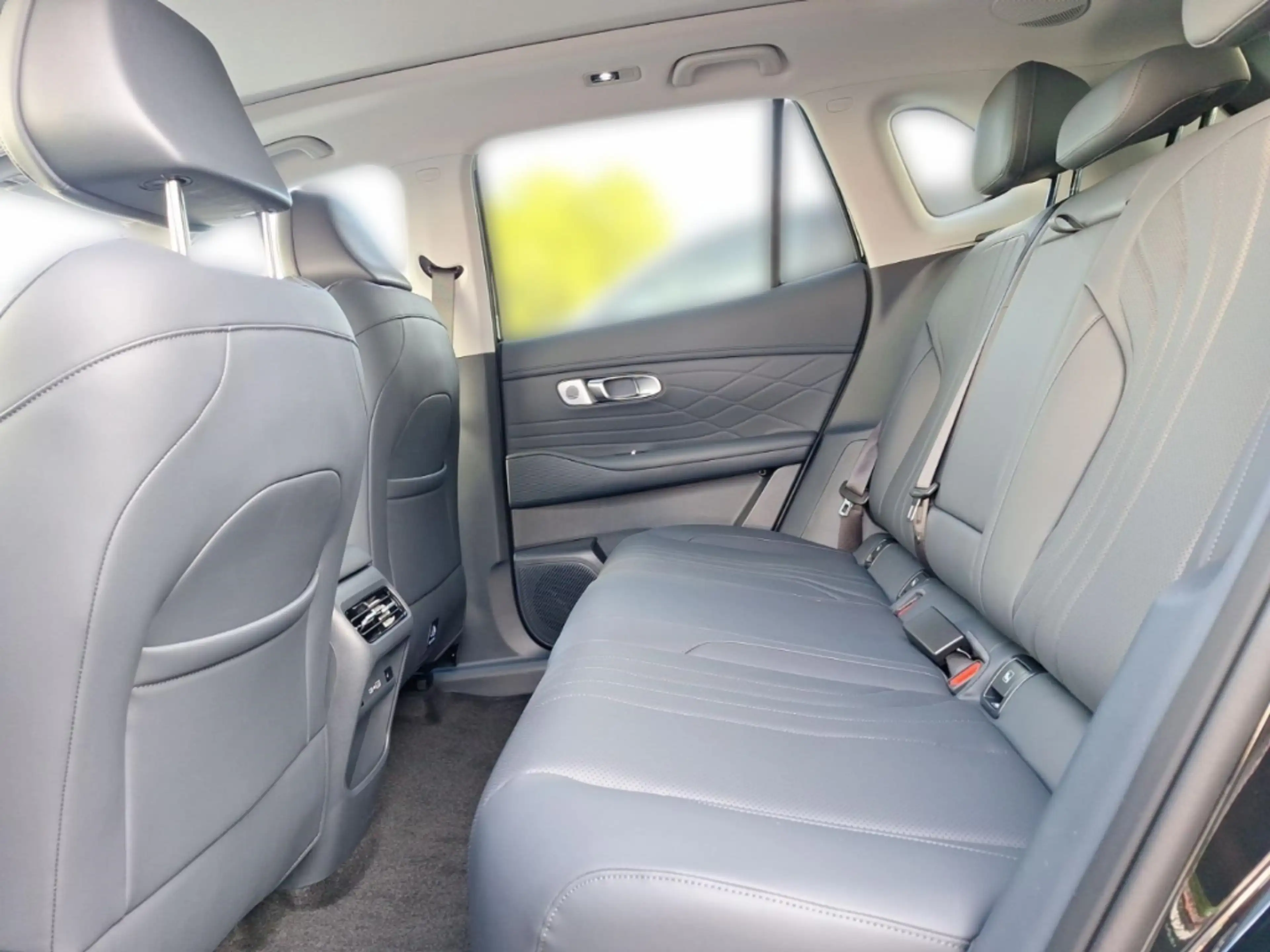 Geely Starray EM-i MAX+ *360 Grad Kamera*Massagesitze* — photo 11