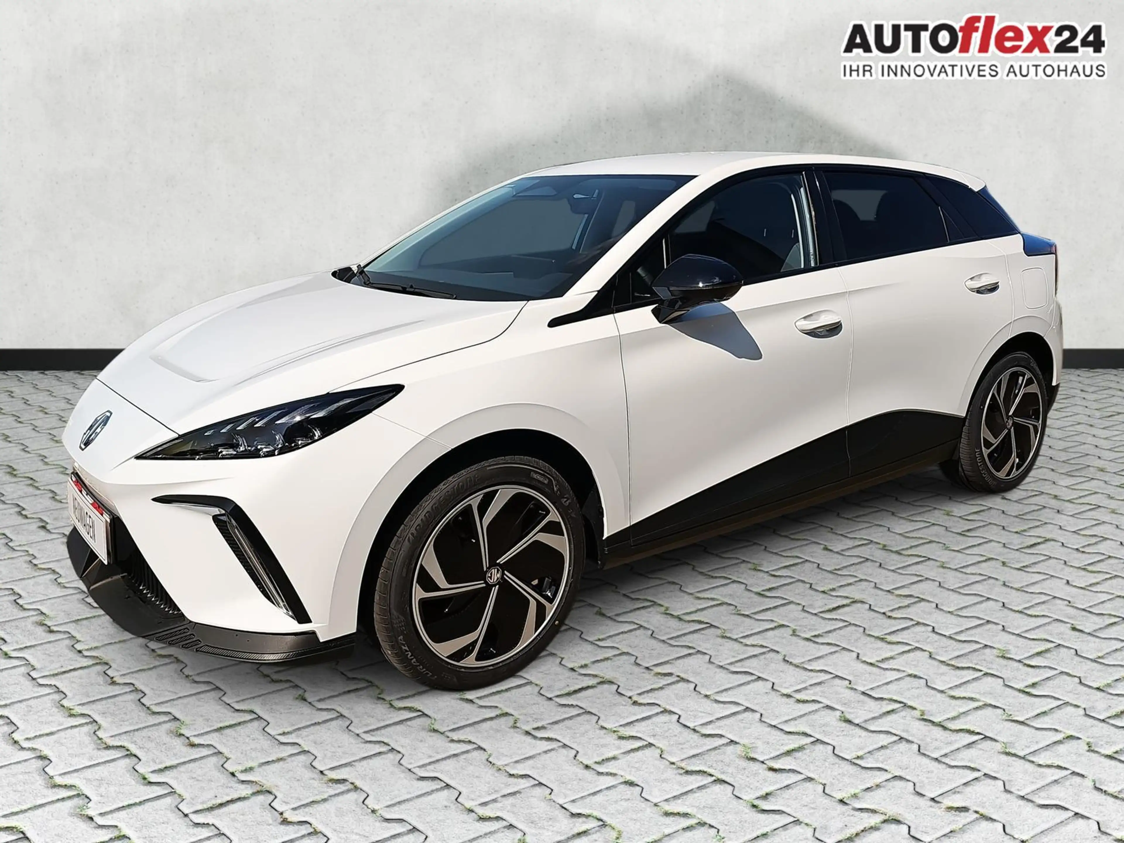 MG MG4 Premium 4 EV Facelift 64kWh ACC 360Kamera 140 k... — photo 2