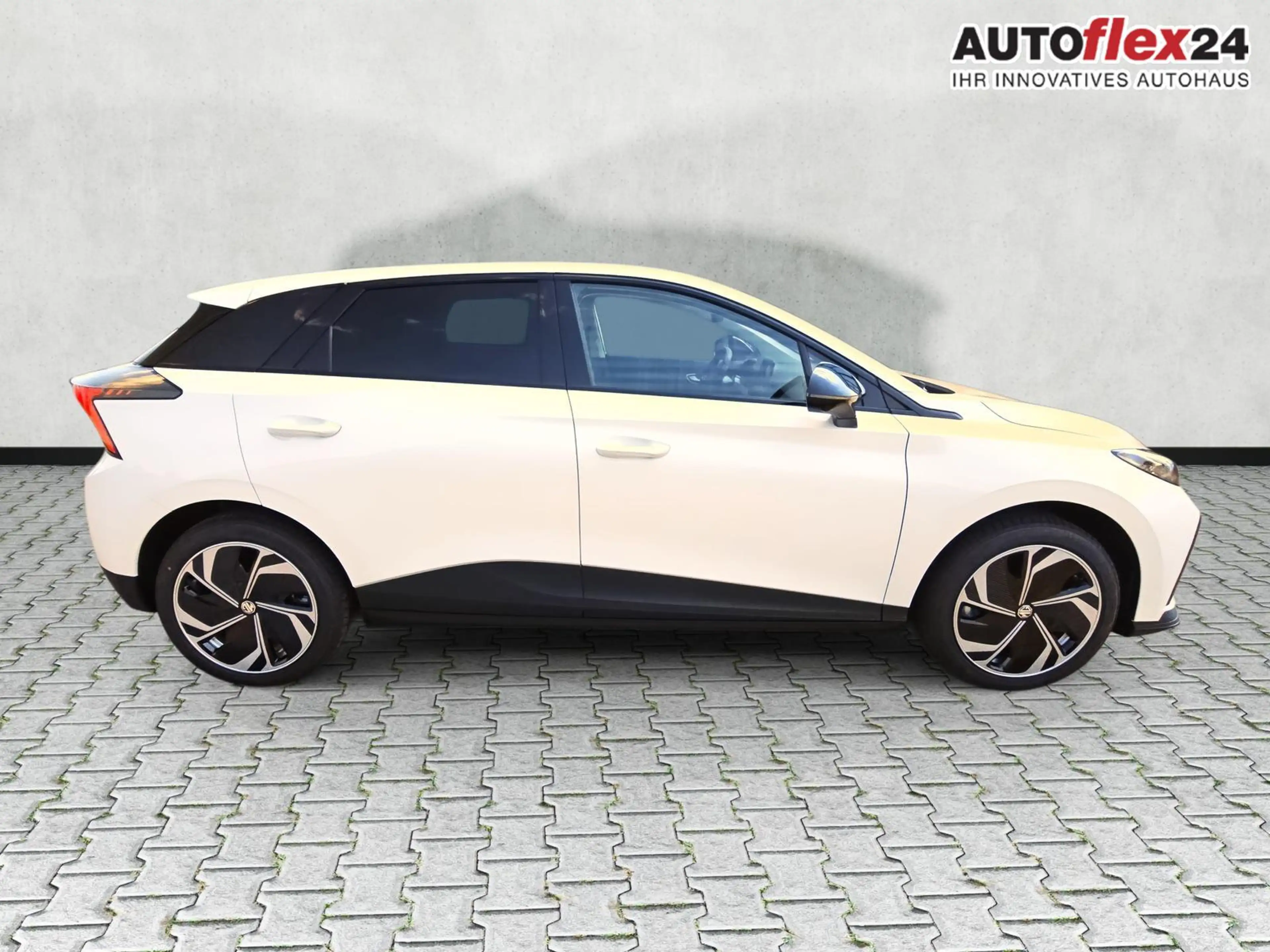 MG MG4 Premium 4 EV Facelift 64kWh ACC 360Kamera 140 k... — photo 7
