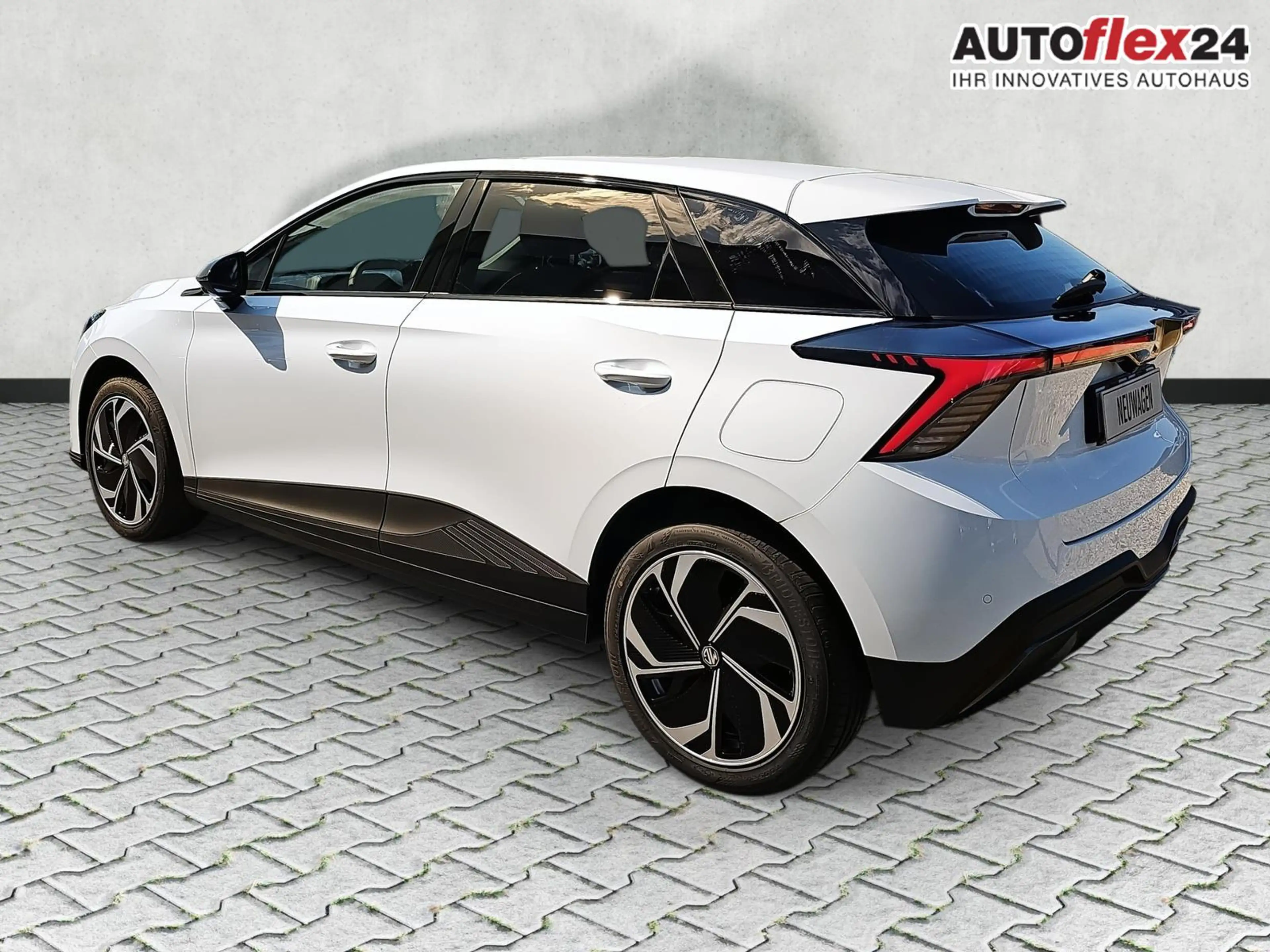 MG MG4 Premium 4 EV Facelift 64kWh ACC 360Kamera 140 k... — photo 4
