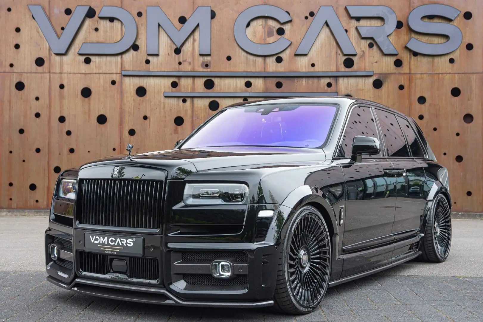Rolls-Royce Cullinan URBAN WIDETRACK*CARBON*VOSSEN*REAR ENT. Чорний - 1