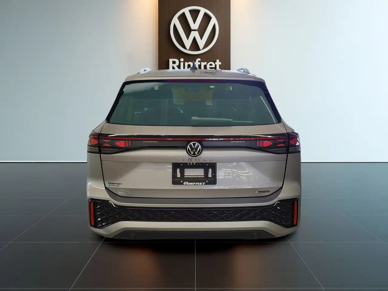 Volkswagen Tiguan снимка Volkswagen Tiguan